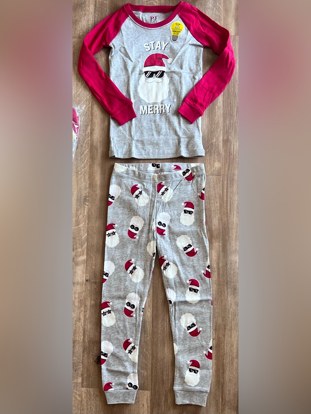 NWT The Children’s Place Santa Stay Merry Christmas Pajama PJ Glow in the Dark